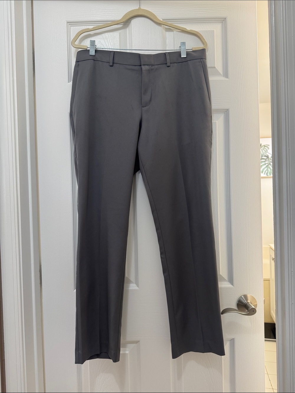 Perry Ellis Men's Gray Dress Pants - Straight Leg